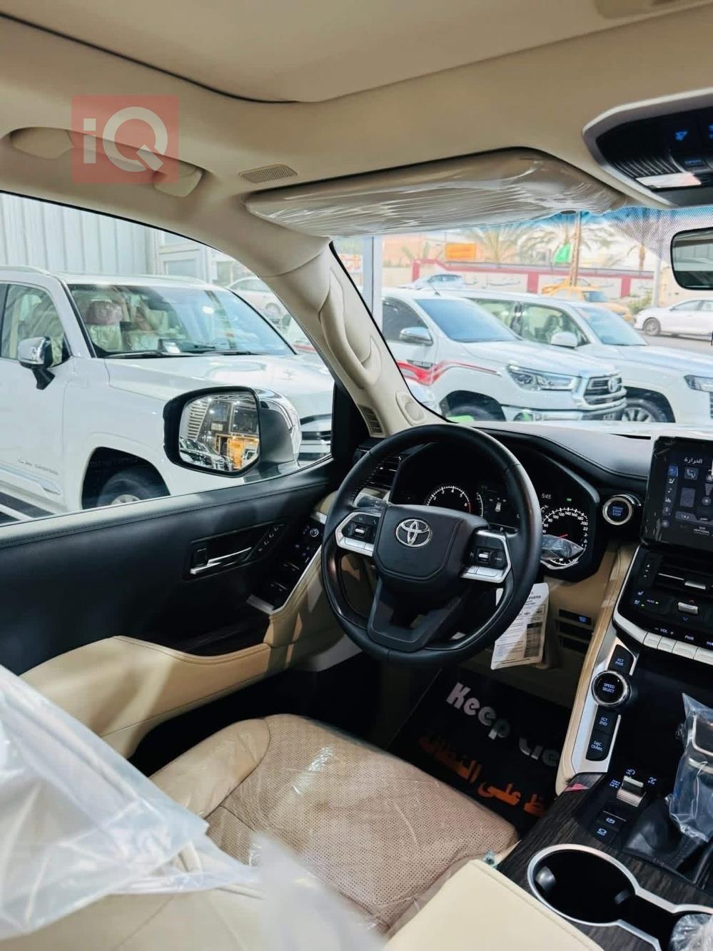 تويوتا لاندكروزر